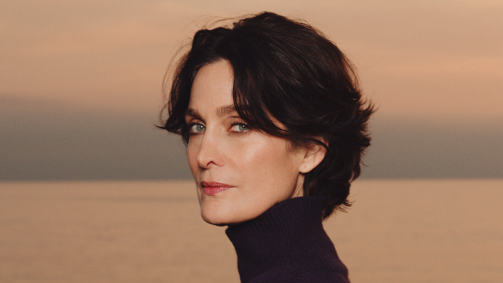 49-facts-about-carrie-anne-moss
