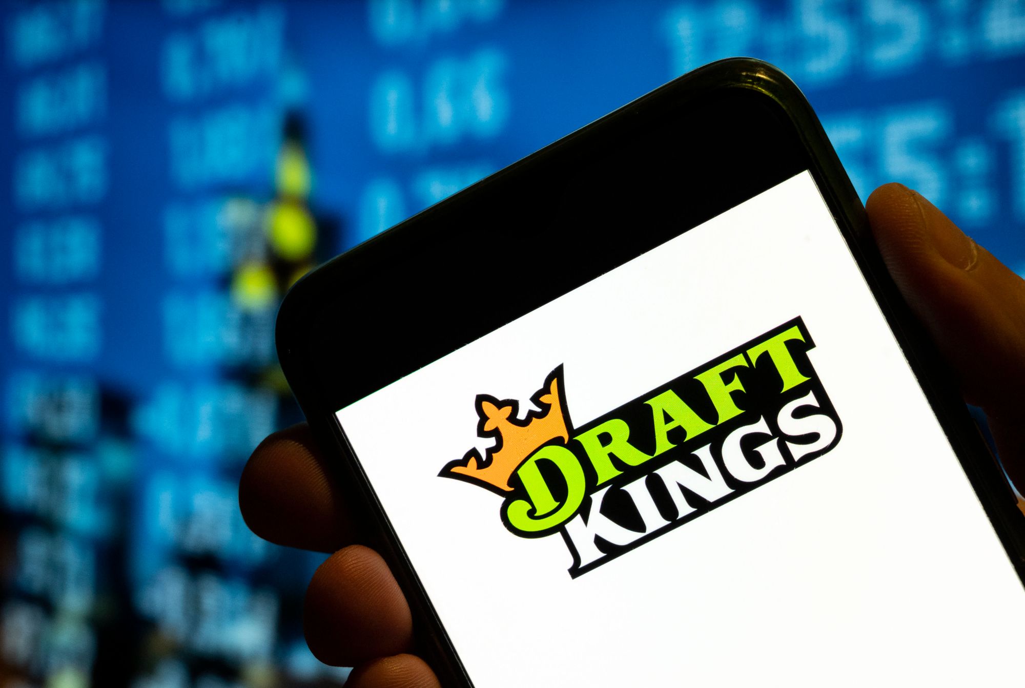 8-astounding-facts-about-draftkings