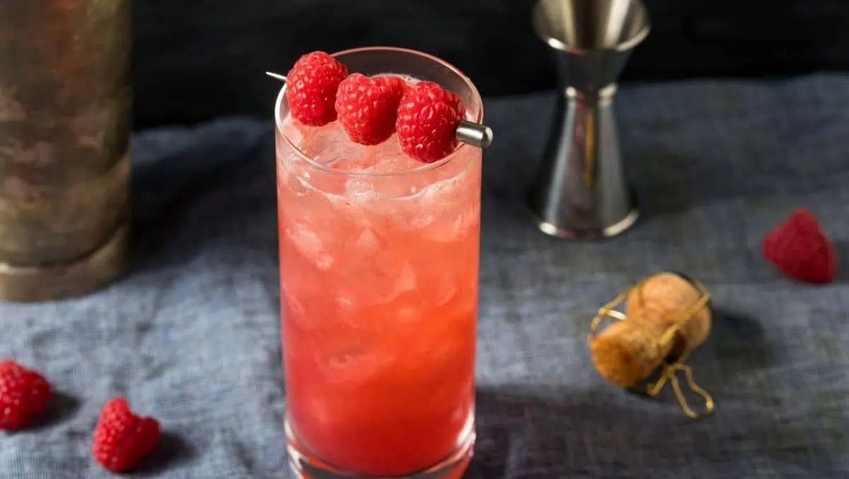 8-extraordinary-facts-about-russian-spring-punch