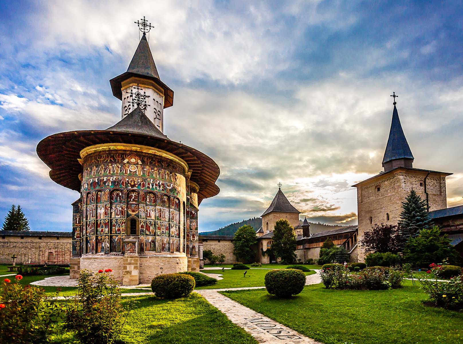 8-fascinating-facts-about-sucevita-monastery