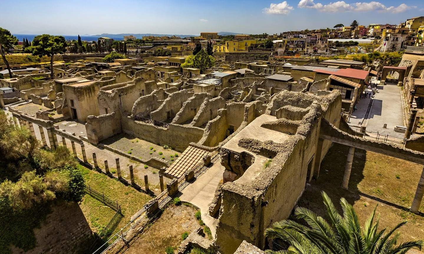 8-intriguing-facts-about-herculaneum