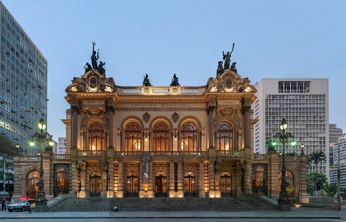 8-intriguing-facts-about-theatro-municipal