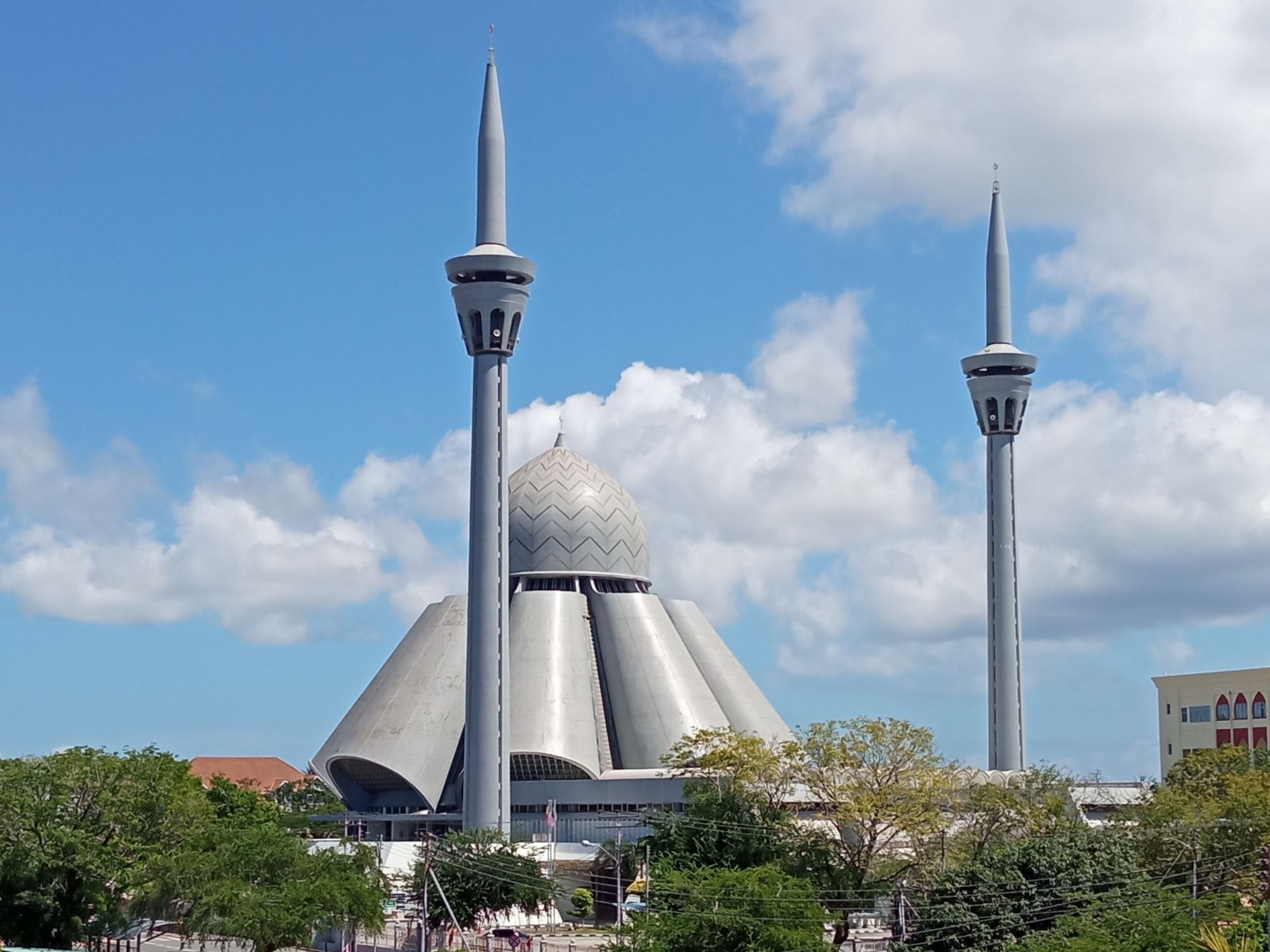 8-mind-blowing-facts-about-an-nur-jamek-mosque