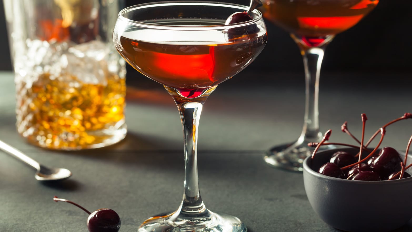8-mind-blowing-facts-about-the-modern-cocktail