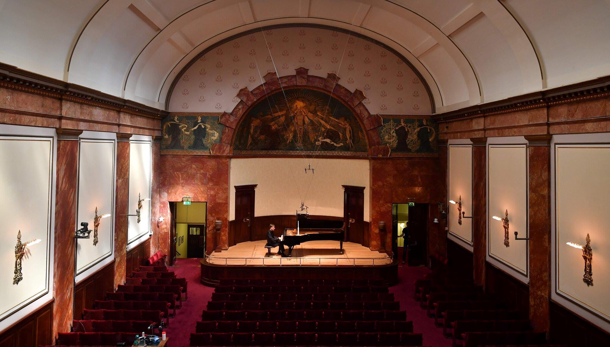 8-mind-blowing-facts-about-wigmore-hall