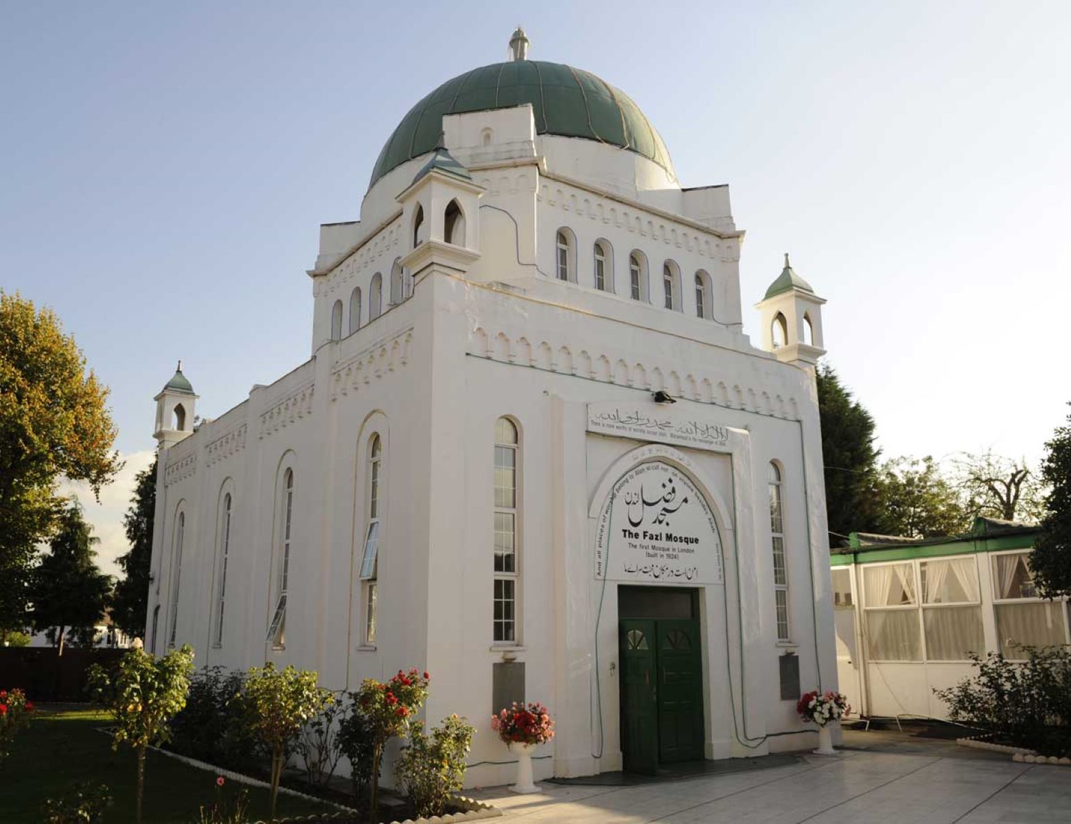 8-surprising-facts-about-fazl-mosque