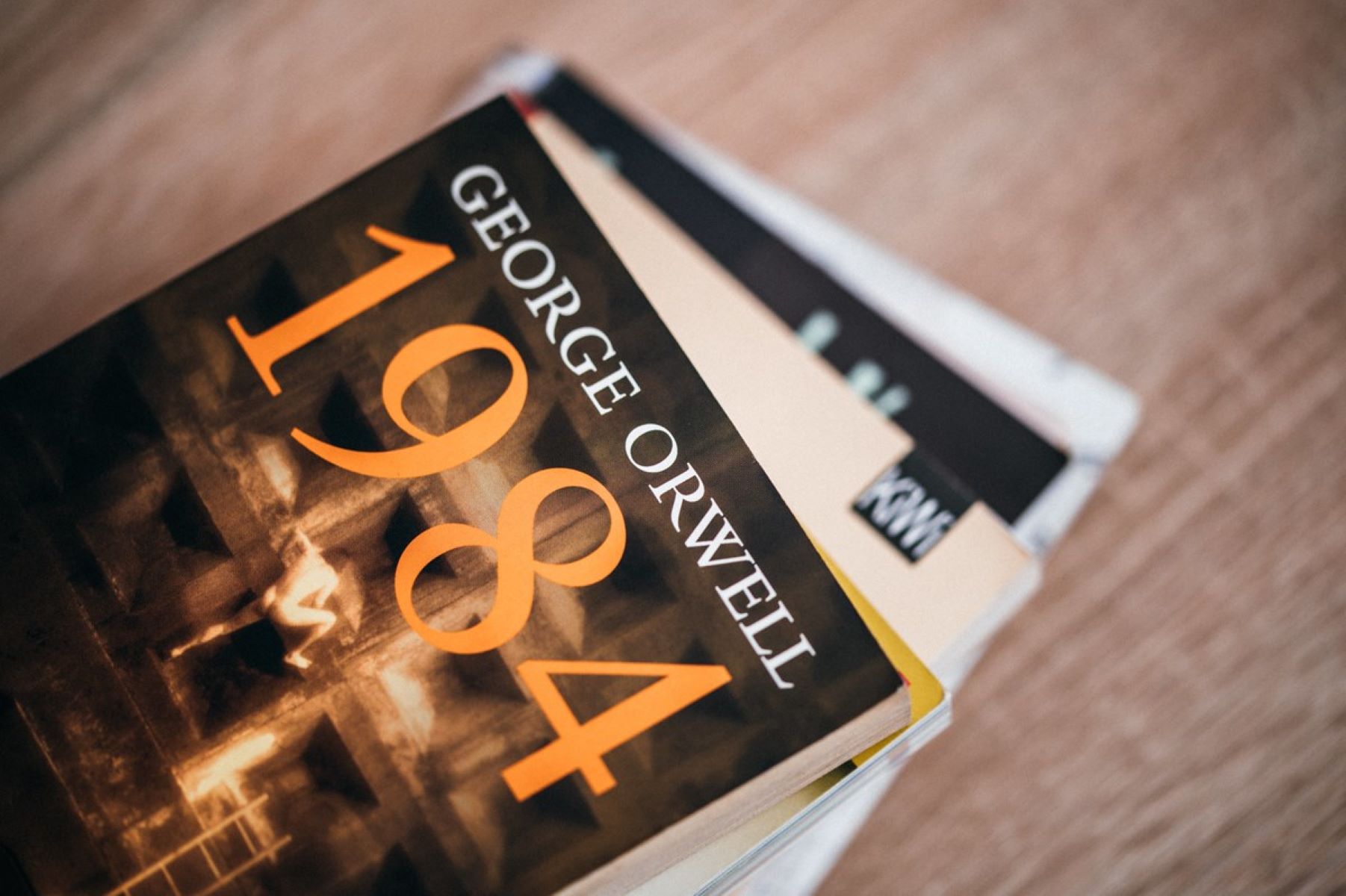 9-astounding-facts-about-1984-george-orwell