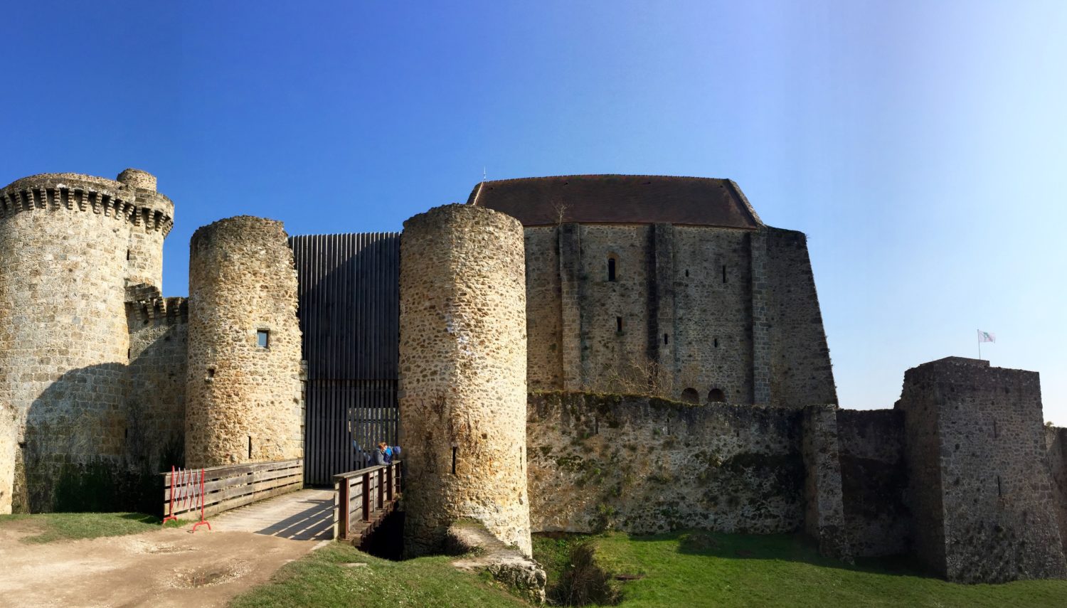 9-fascinating-facts-about-chateau-de-la-madeleine