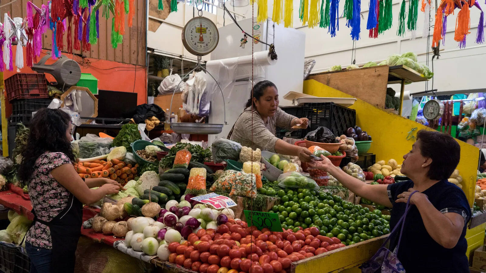 9-intriguing-facts-about-mercado-de-san-juan-mexico-city