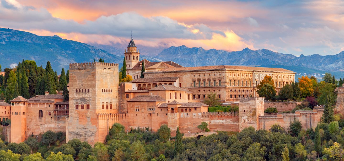 9-mind-blowing-facts-about-alhambra