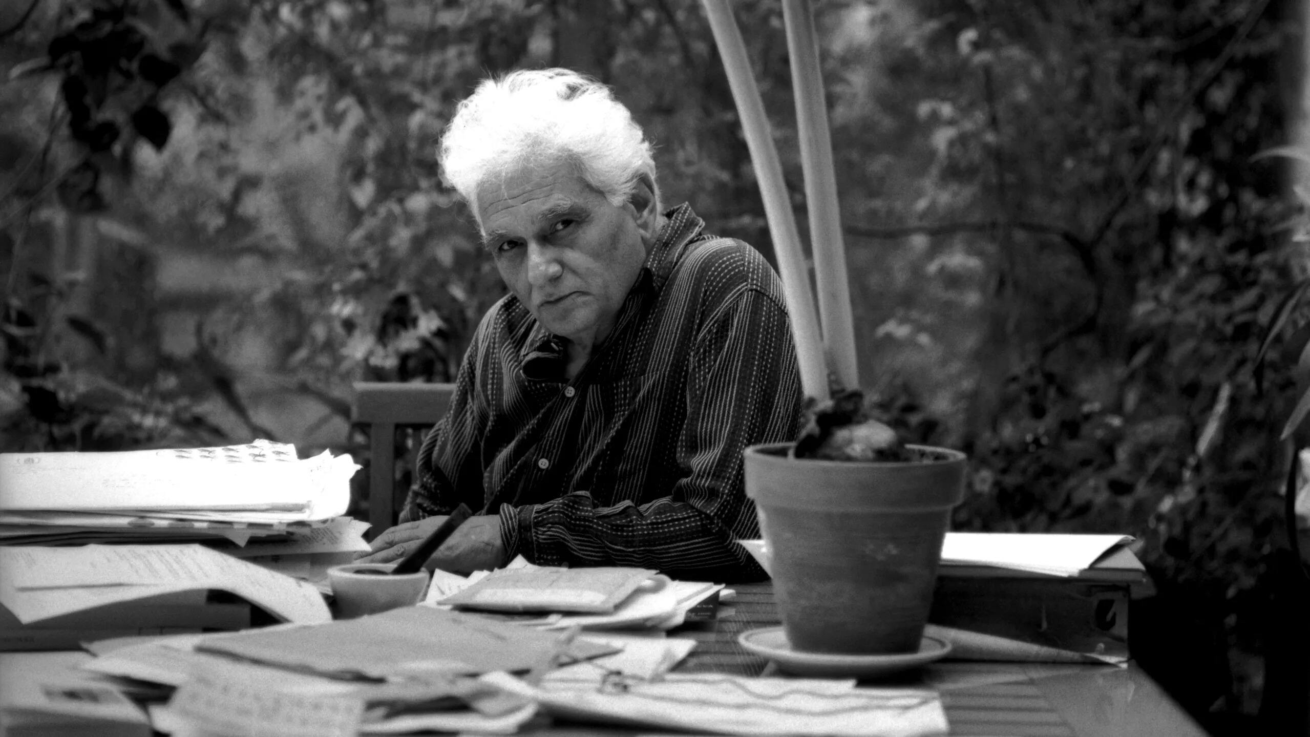 9-mind-blowing-facts-about-jacques-derrida