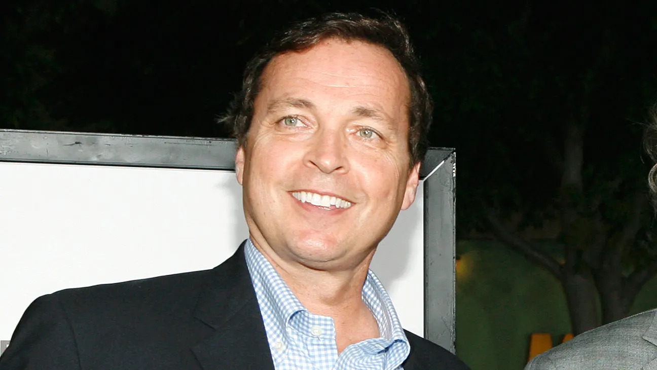 11-extraordinary-facts-about-bobby-farrelly