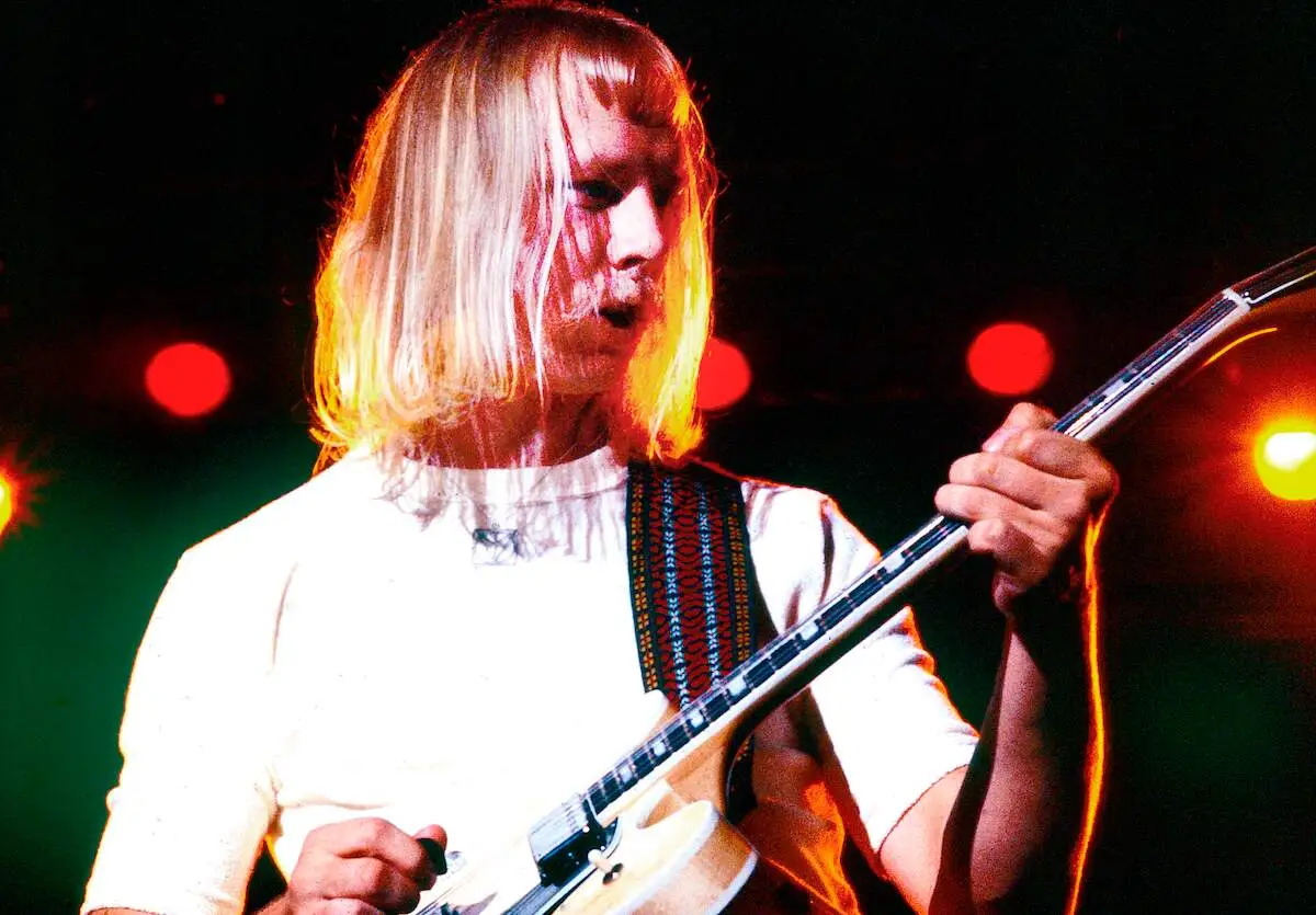 11-fascinating-facts-about-kerry-livgren