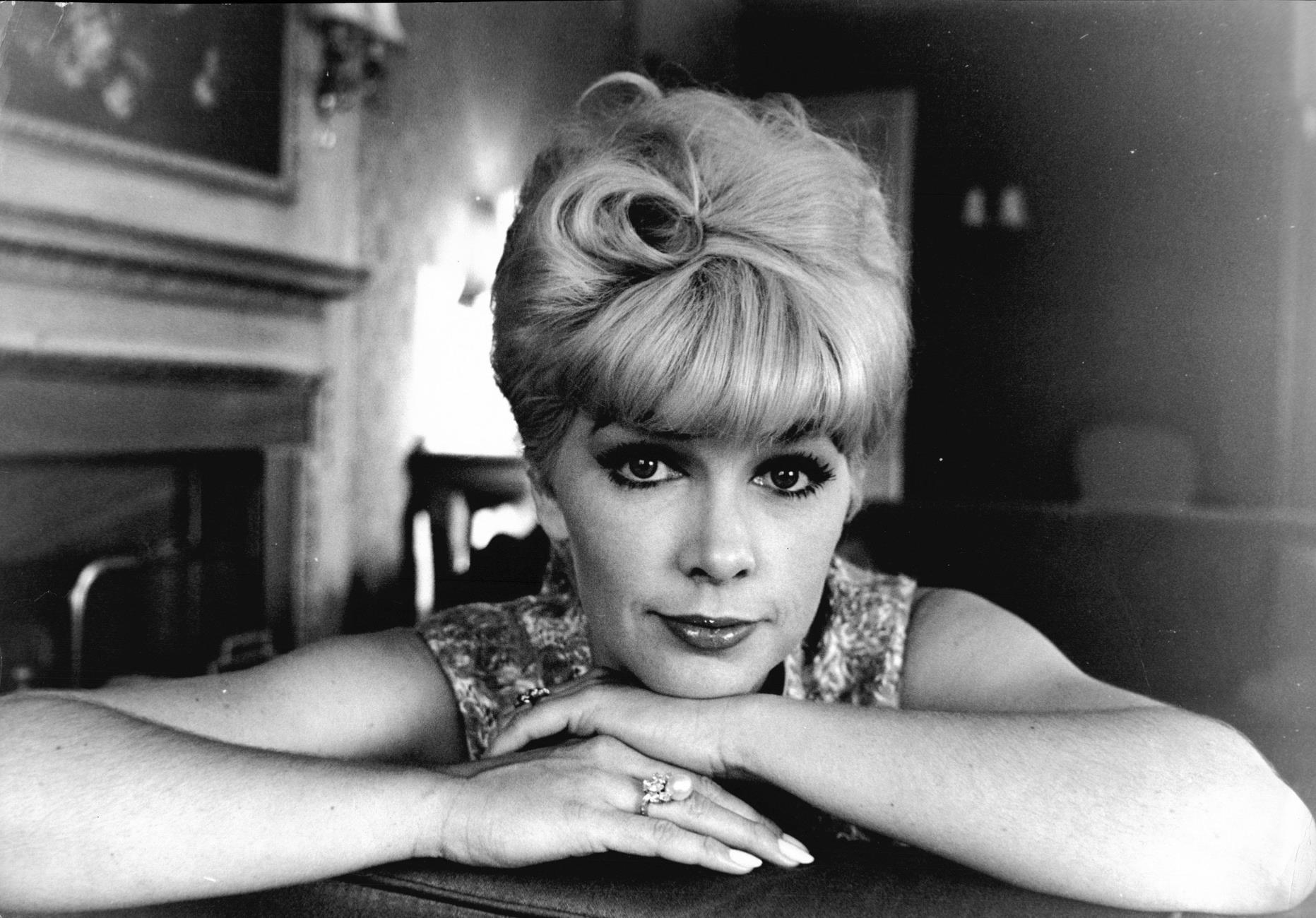 11-fascinating-facts-about-stella-stevens