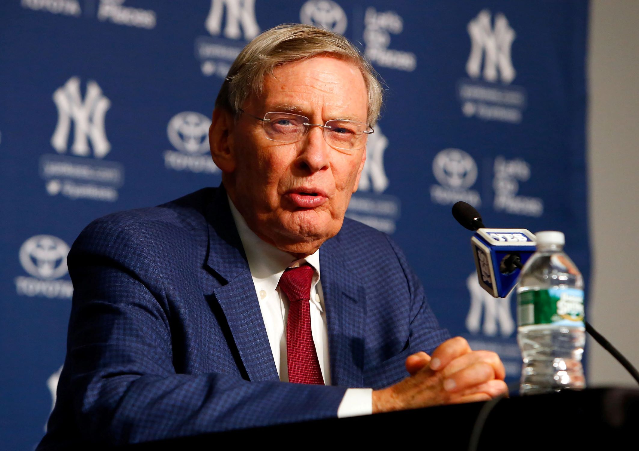 12-astonishing-facts-about-bud-selig