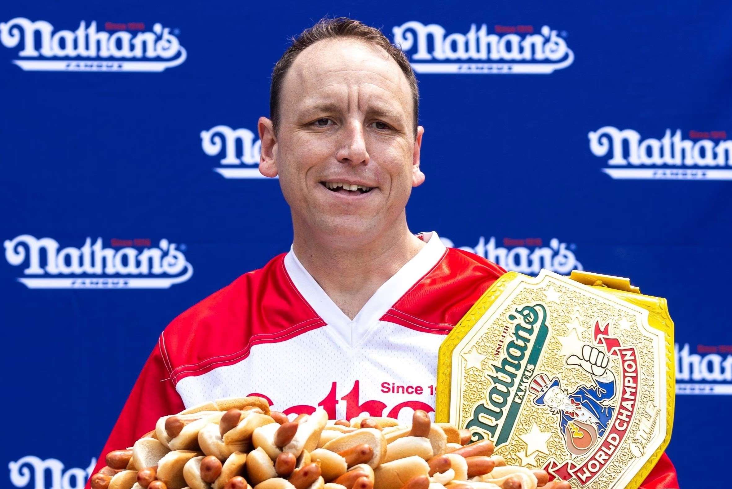 12-astonishing-facts-about-joey-chestnut