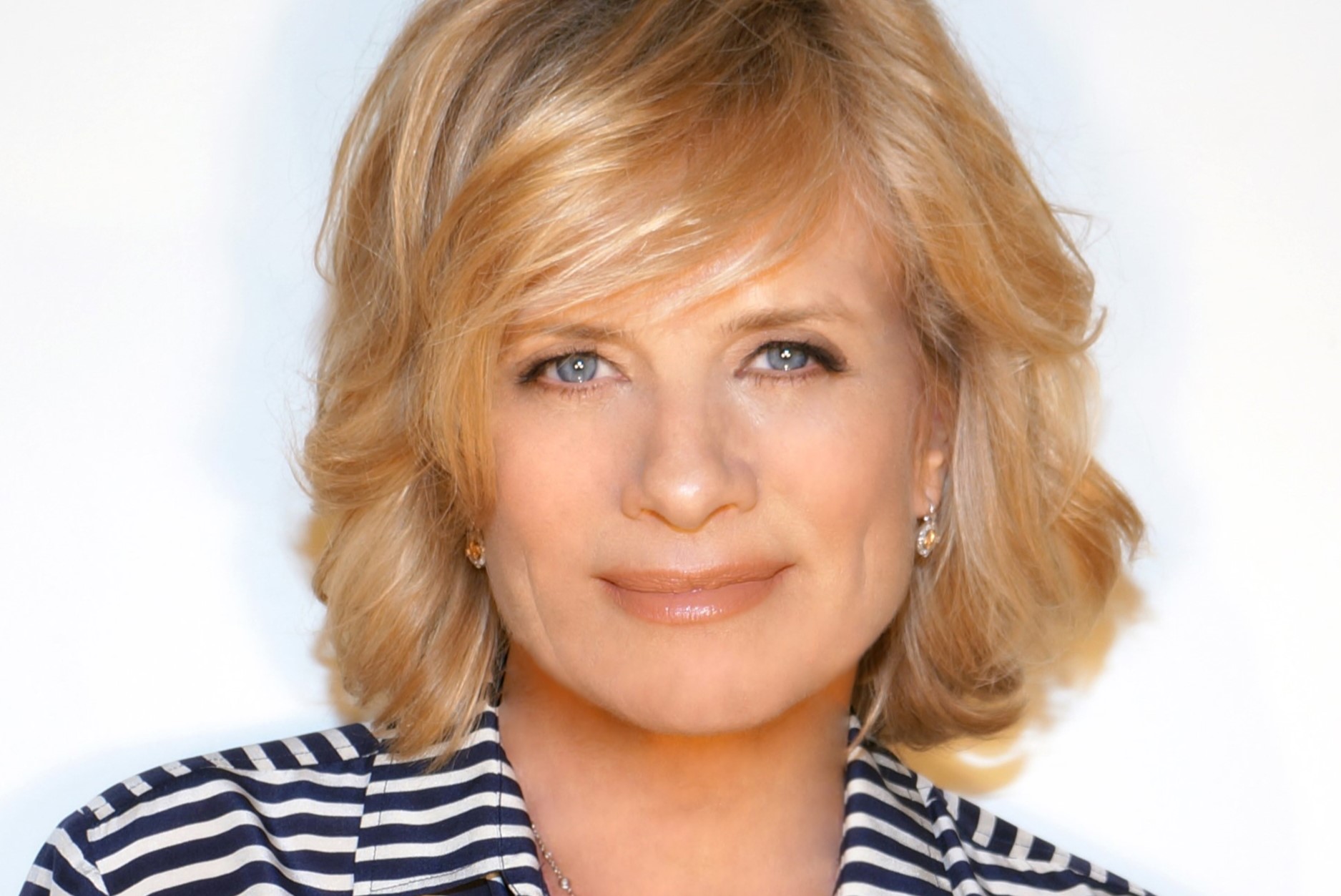 12-astounding-facts-about-mary-beth-evans