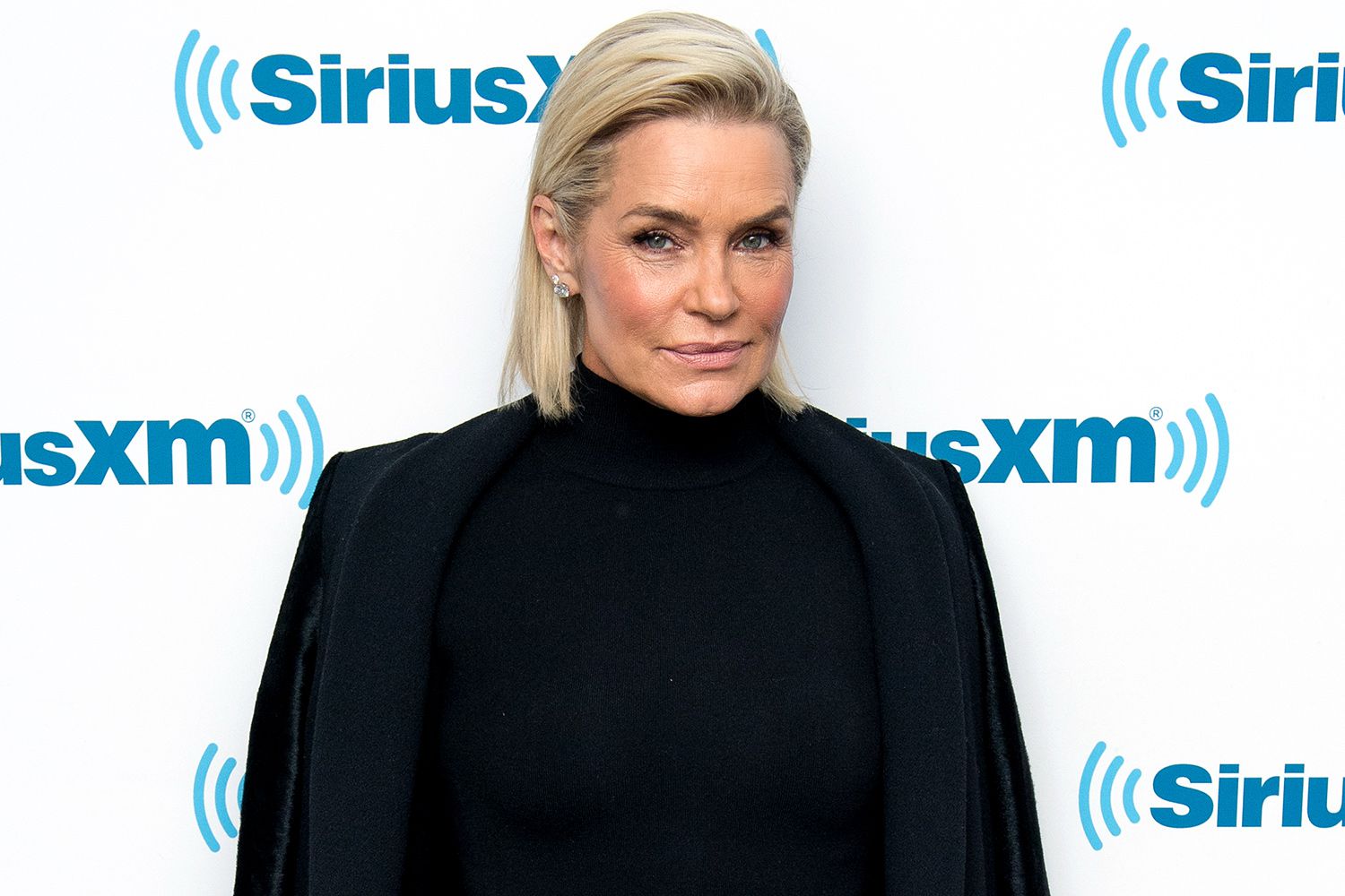 12-captivating-facts-about-yolanda-hadid-foster