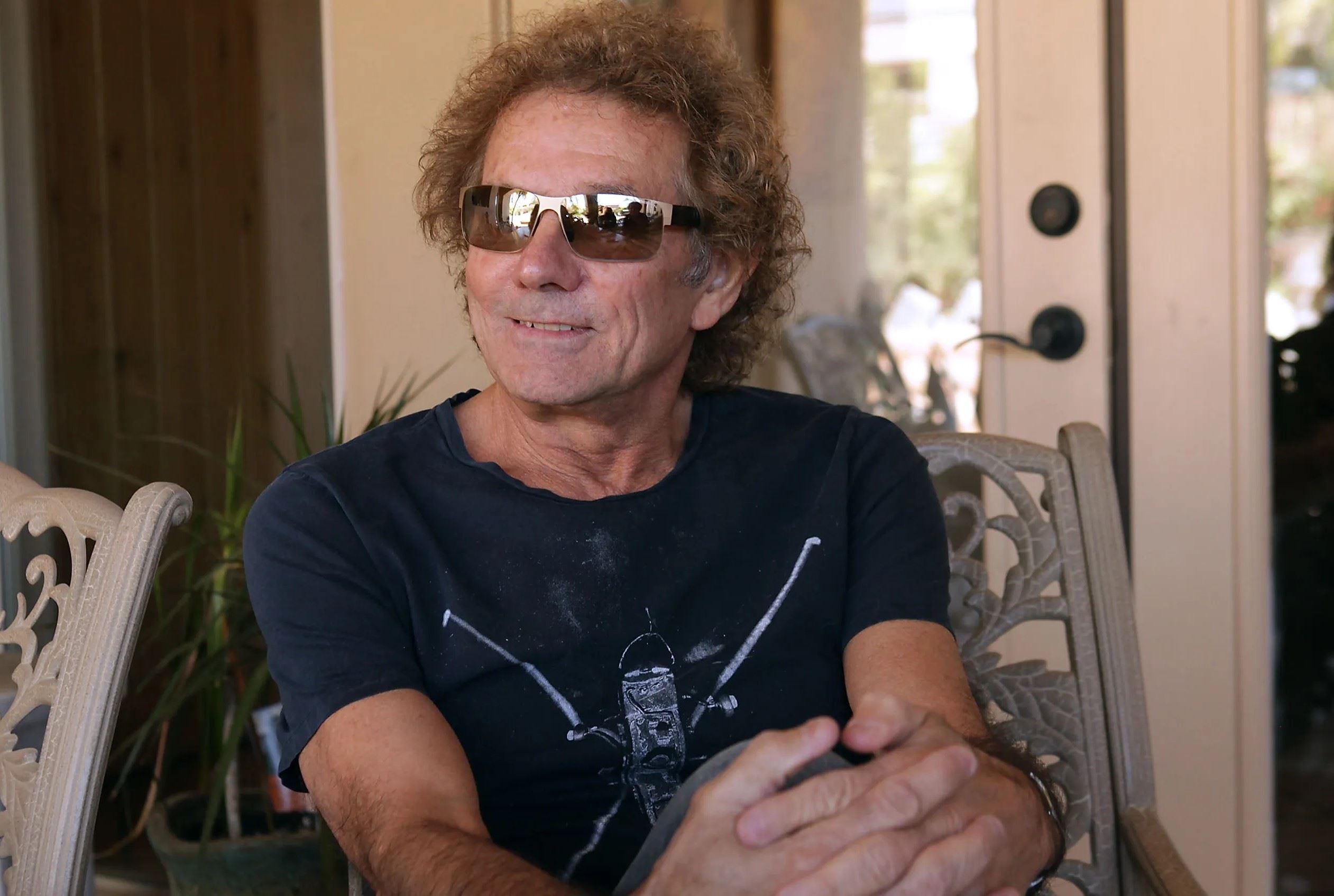 12-enigmatic-facts-about-mickey-thomas