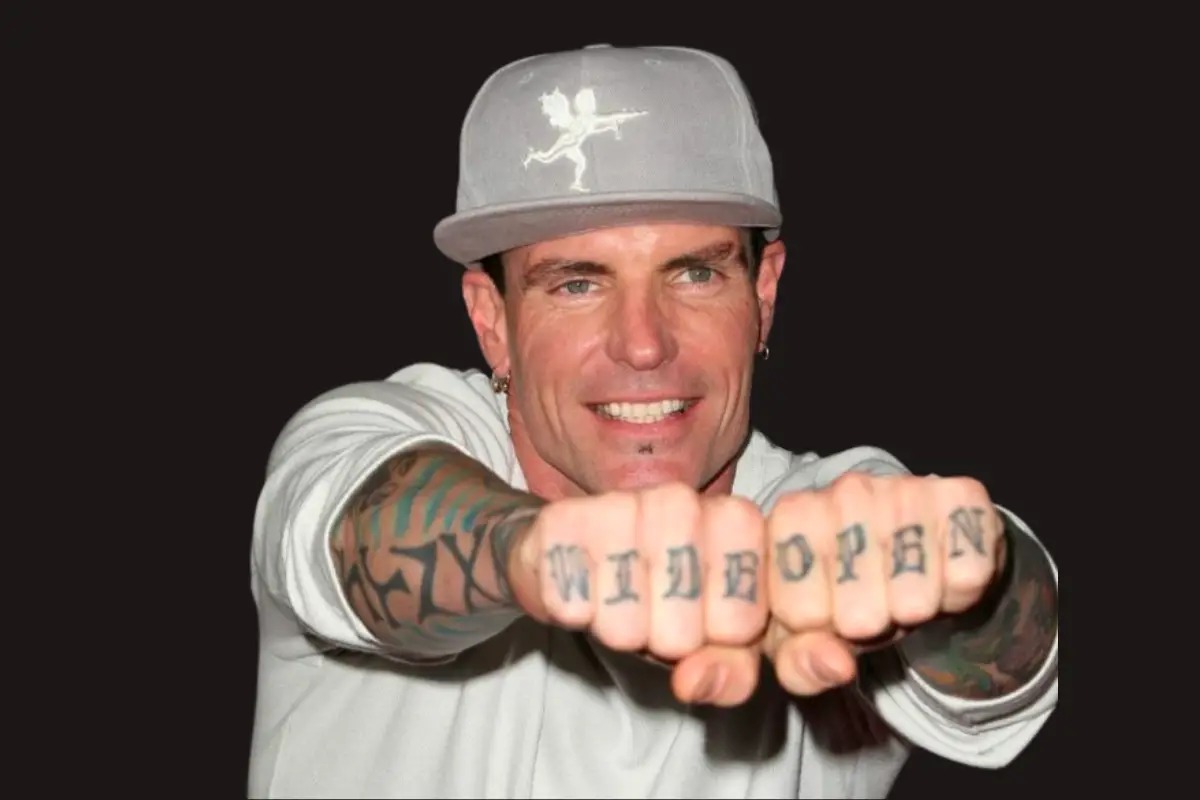 12-mind-blowing-facts-about-vanilla-ice