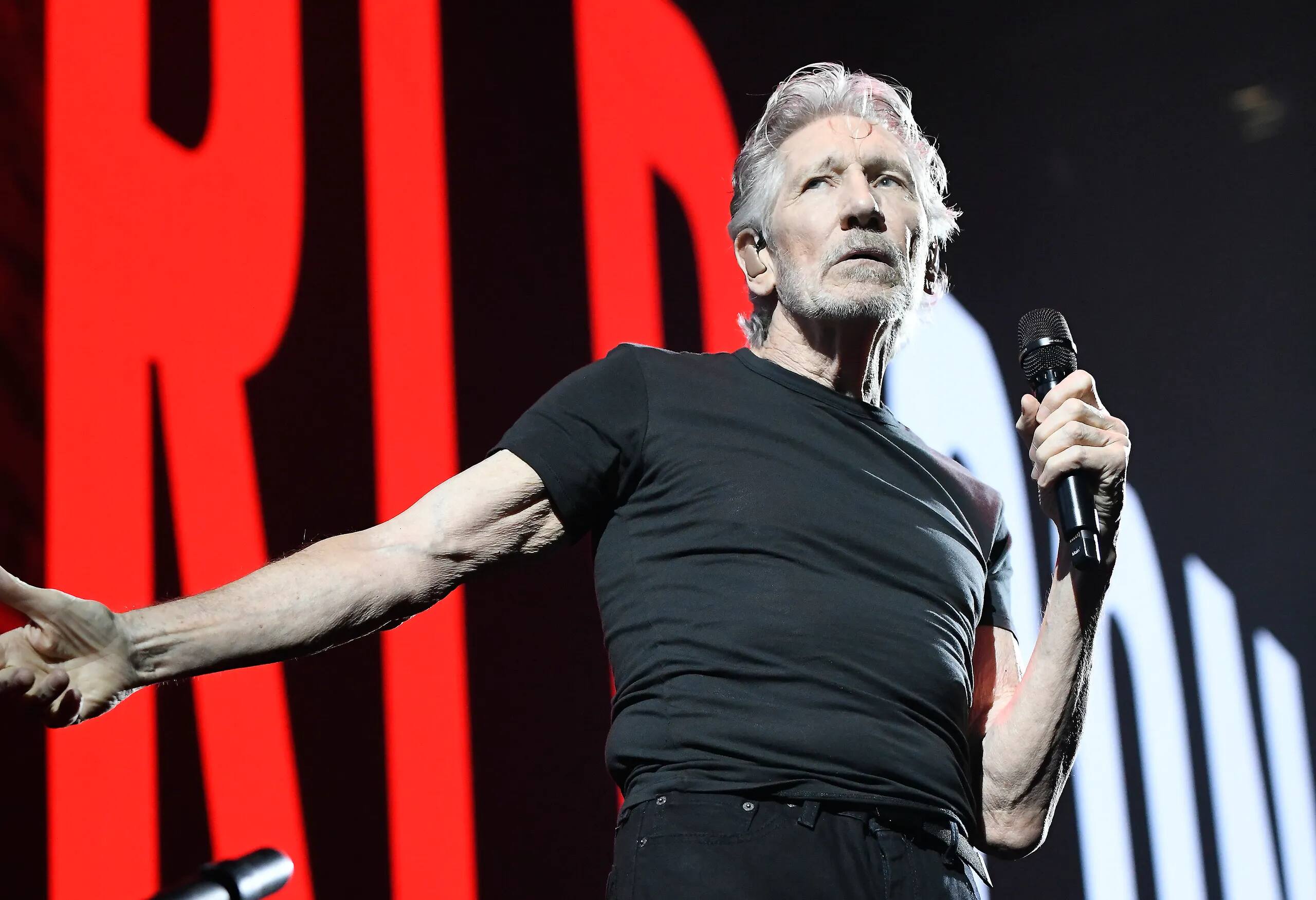 12-surprising-facts-about-roger-waters