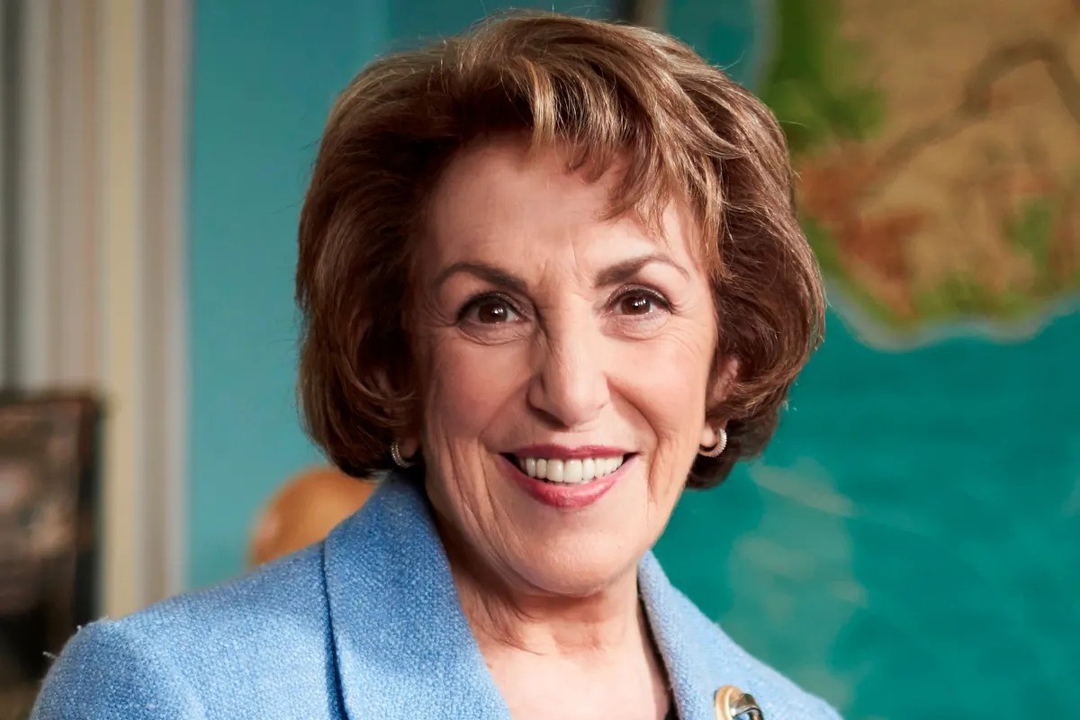 12-unbelievable-facts-about-edwina-currie