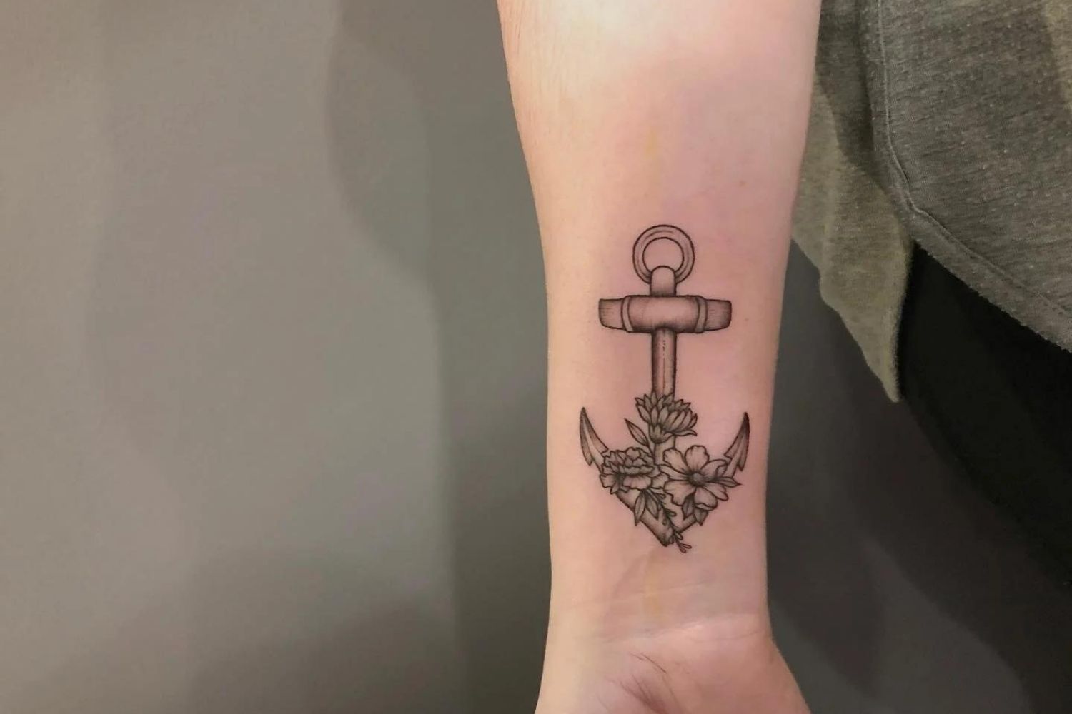 Tiny Minimalist Anchor - Temporary Tattoo | eBay