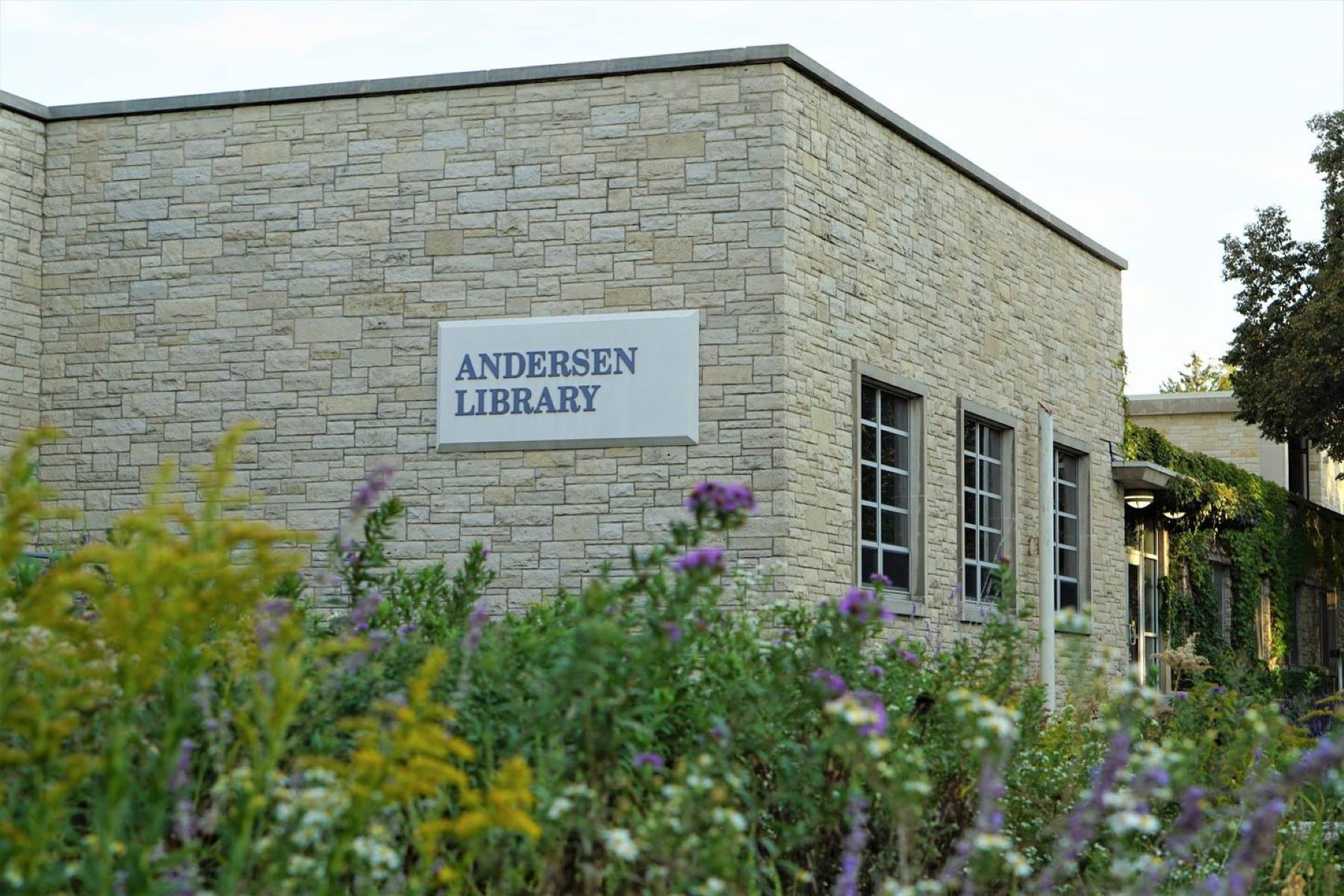 14-intriguing-facts-about-andersen-library