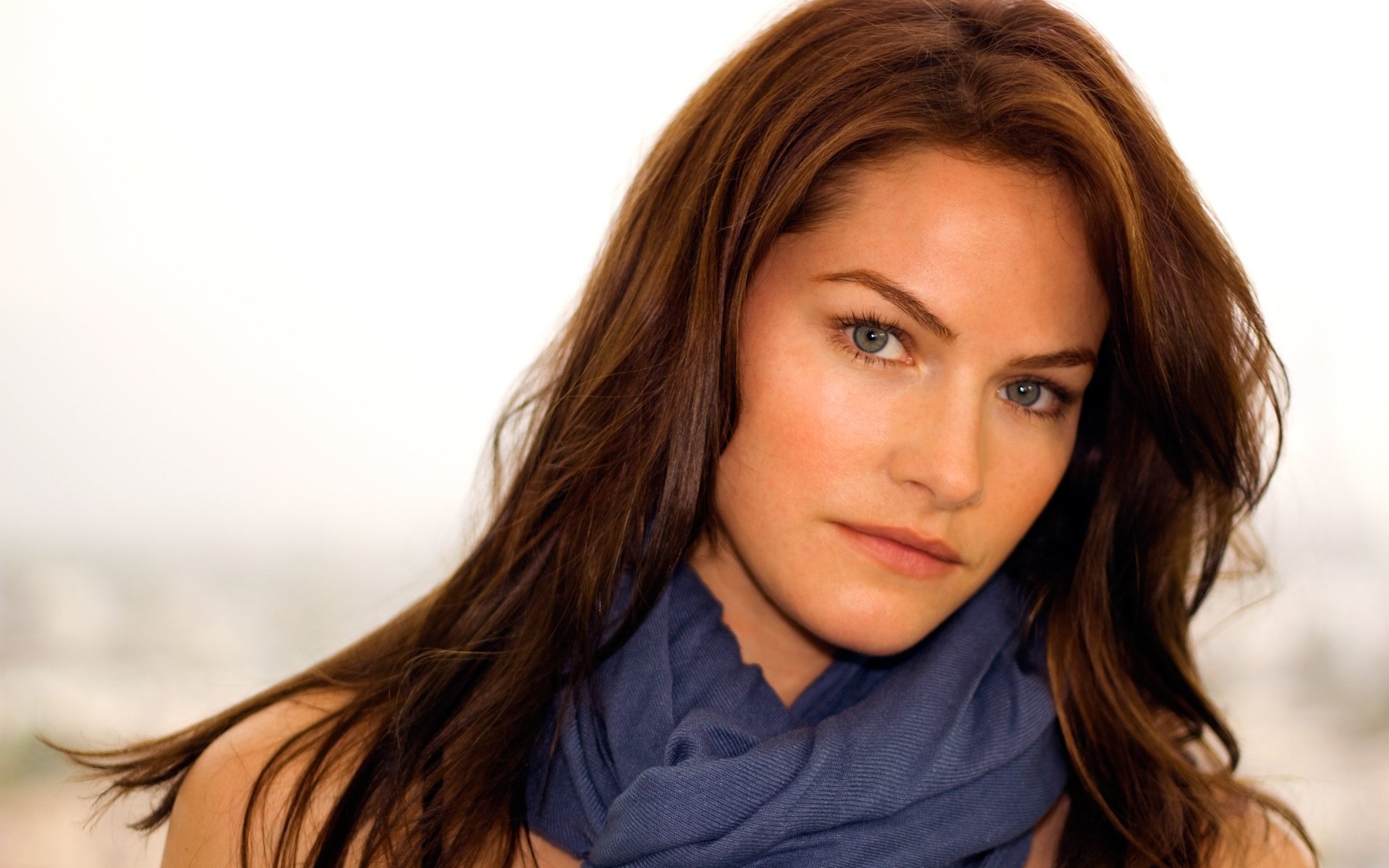 15-astounding-facts-about-kelly-overton