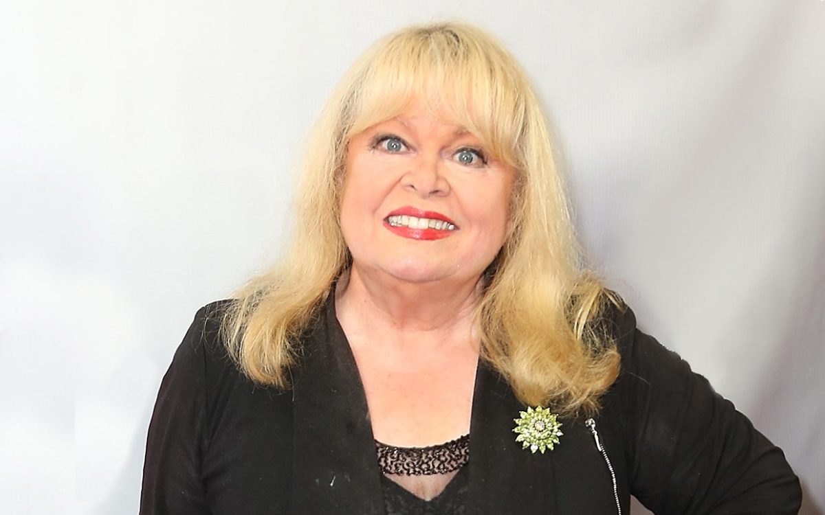 15-astounding-facts-about-sally-struthers