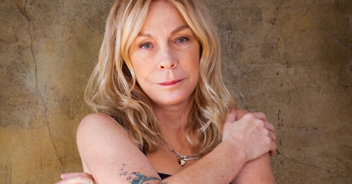 15-extraordinary-facts-about-rickie-lee-jones