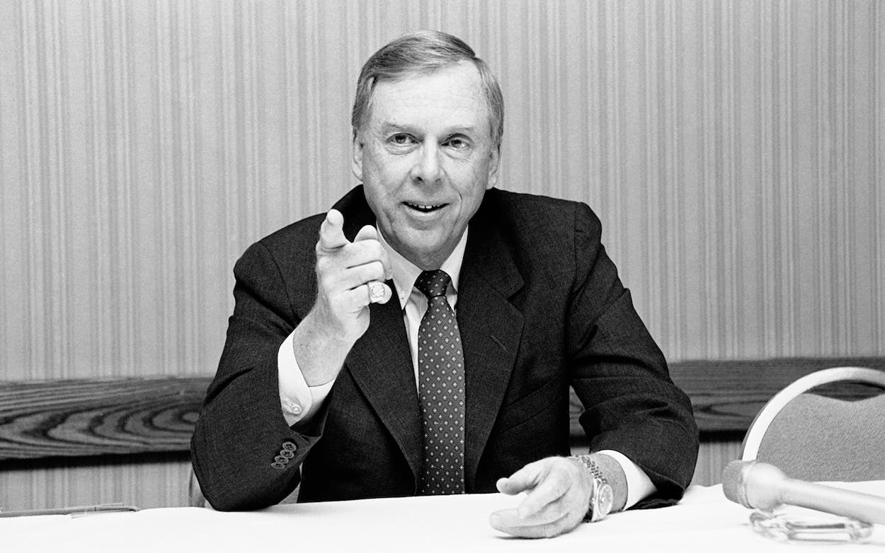 16 Astonishing Facts About T. Boone Pickens