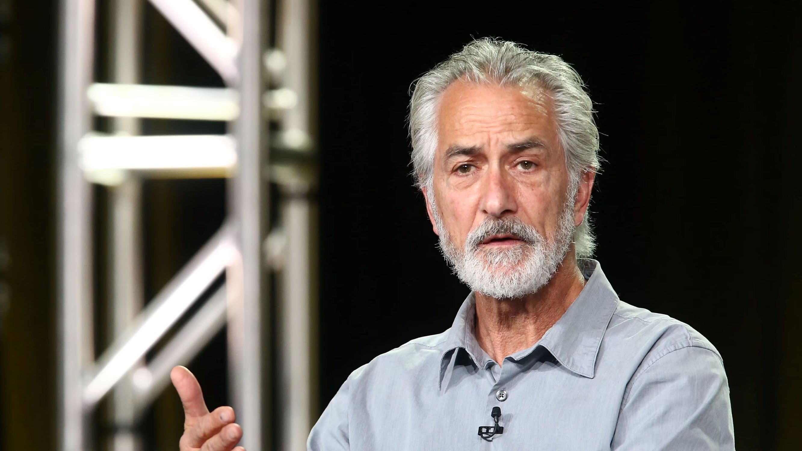16-astounding-facts-about-david-strathairn
