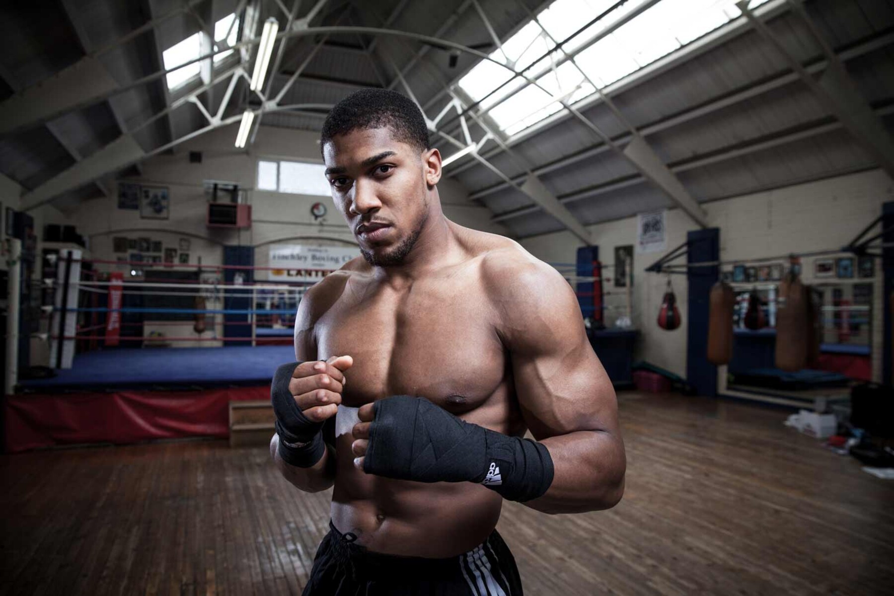 16-extraordinary-facts-about-anthony-joshua