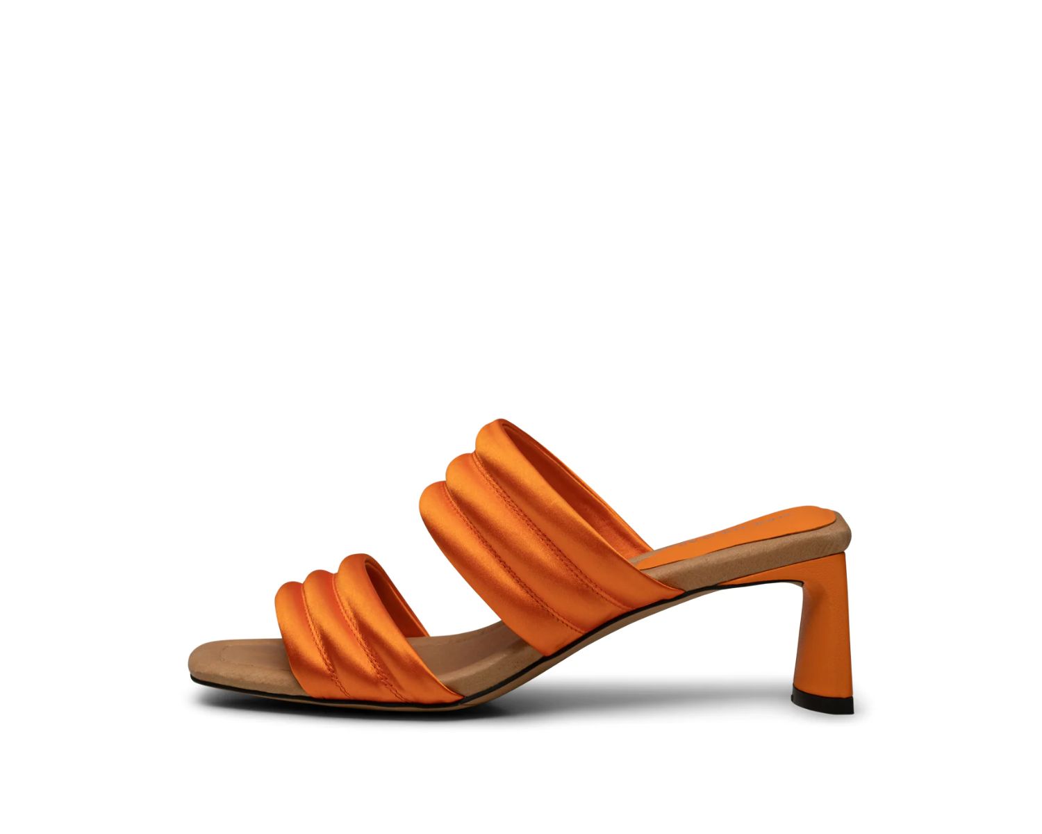 17-astonishing-facts-about-orange-heels