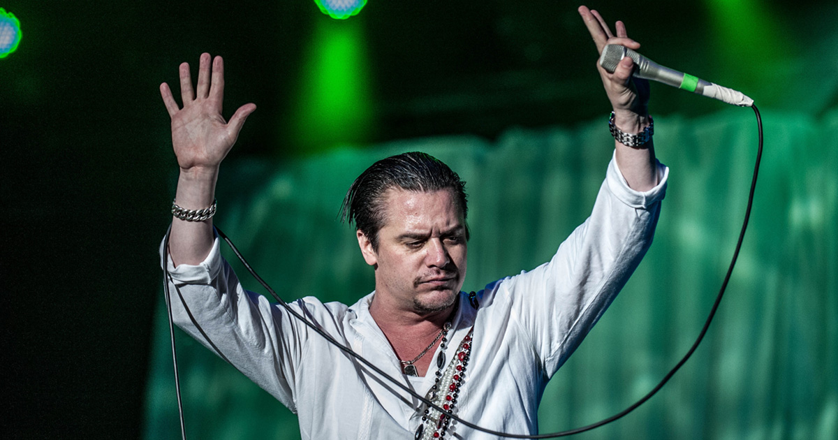 17-intriguing-facts-about-mike-patton