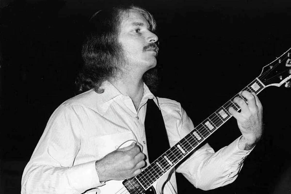 17-mind-blowing-facts-about-tom-fogerty