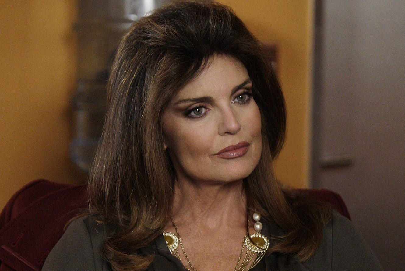 17-surprising-facts-about-tracy-scoggins