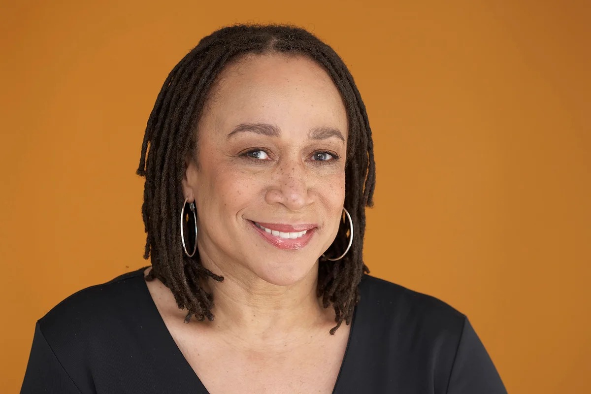 17-unbelievable-facts-about-s-epatha-merkerson
