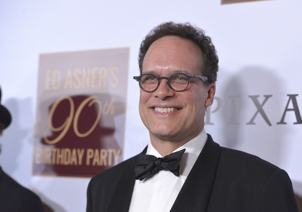 18-astounding-facts-about-diedrich-bader