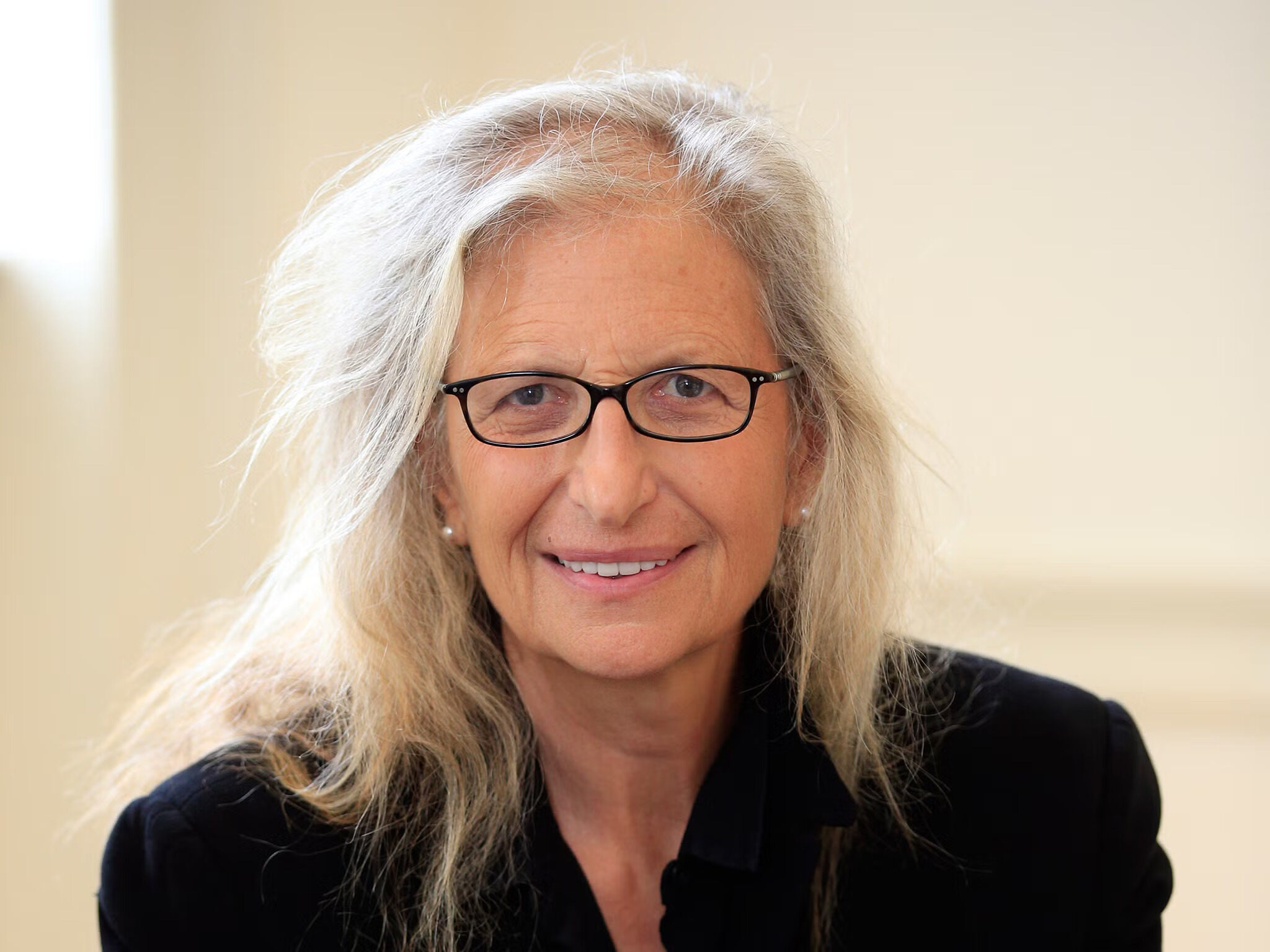 18-captivating-facts-about-annie-leibovitz
