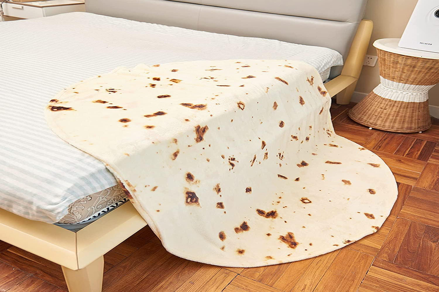 18-extraordinary-facts-about-tortilla-blanket