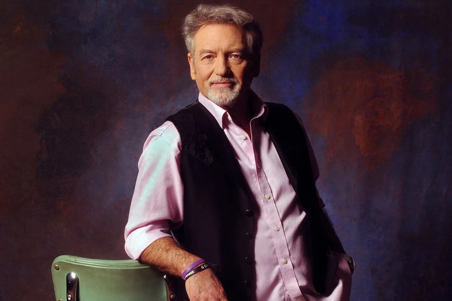 19-astonishing-facts-about-larry-gatlin