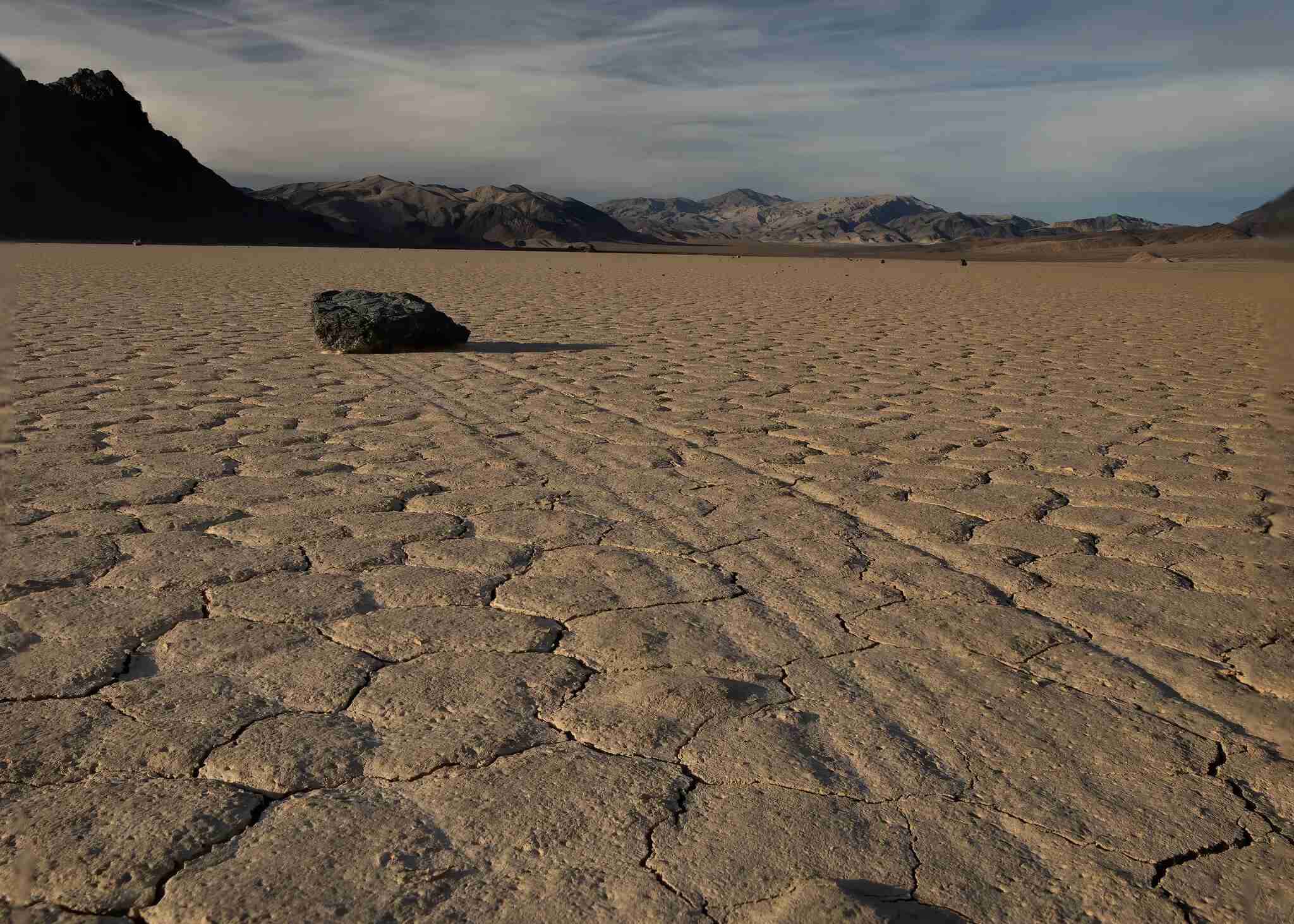 19-astounding-facts-about-playas-dry-lake-beds