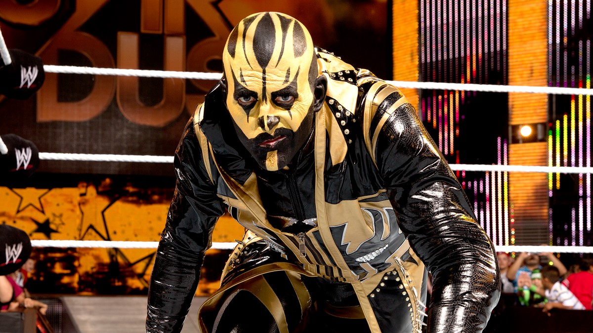 19-extraordinary-facts-about-goldust