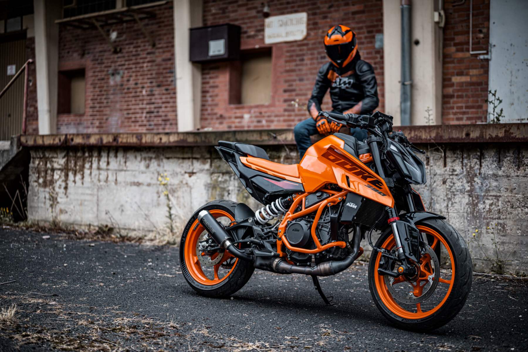 19-extraordinary-facts-about-ktm-390-duke
