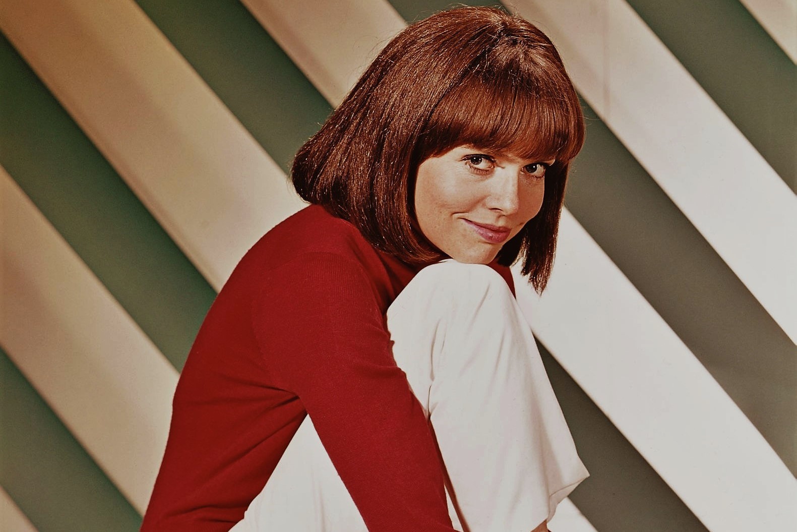 19 Mind Blowing Facts About Barbara Feldon