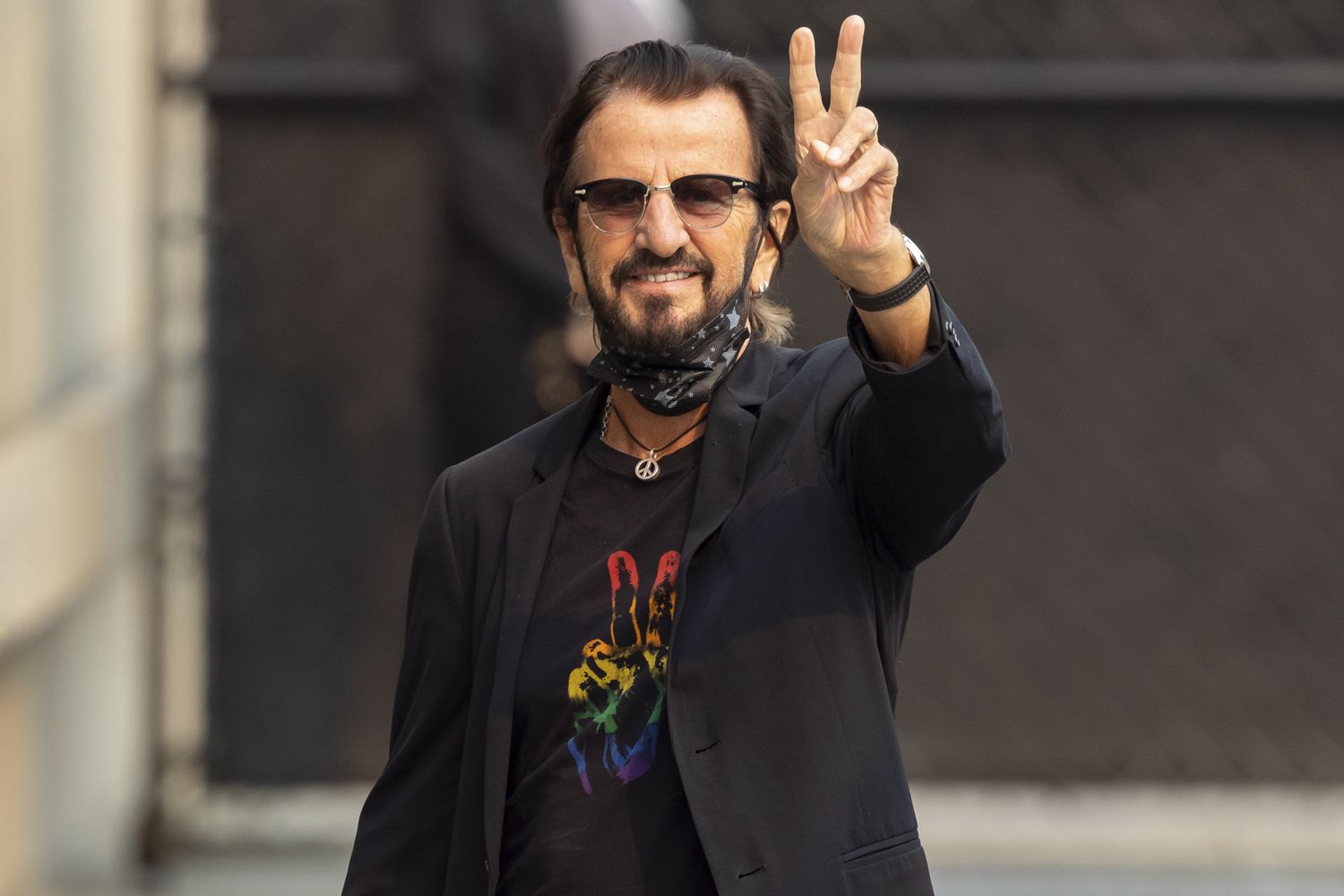 20-enigmatic-facts-about-ringo-starr