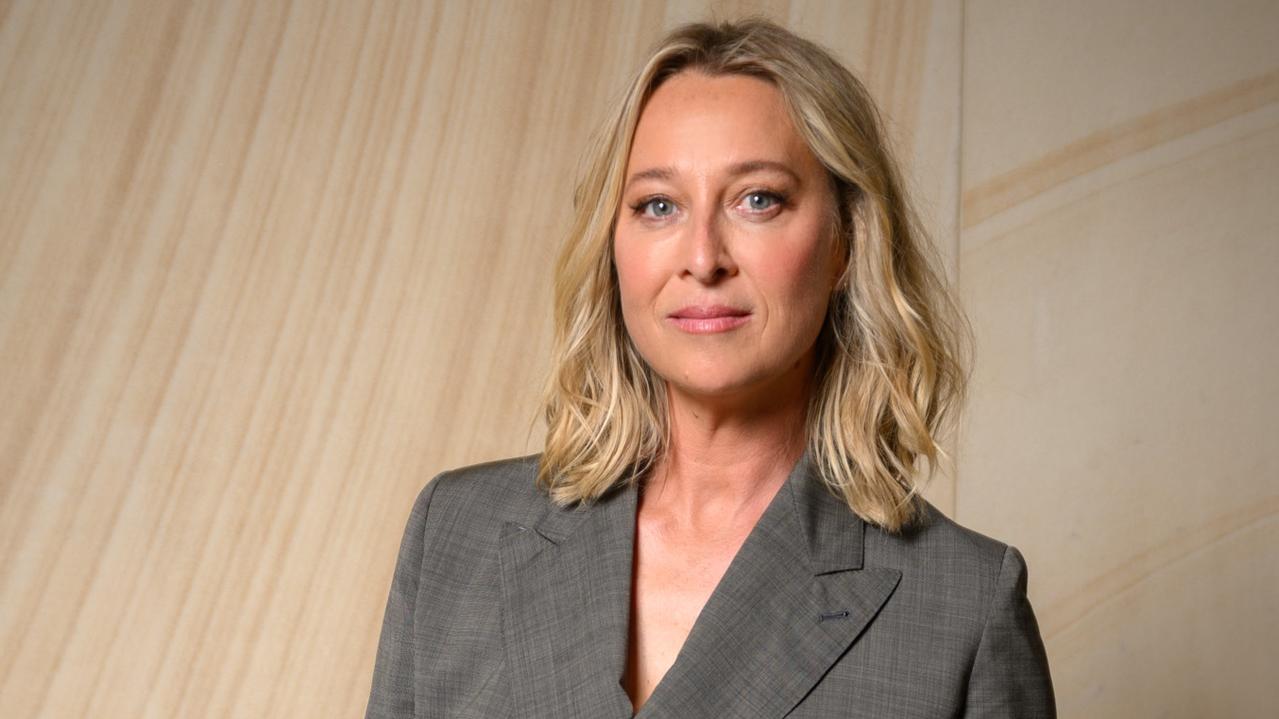 21-astounding-facts-about-asher-keddie