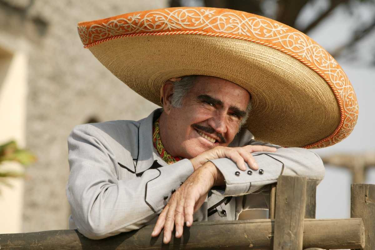 21-enigmatic-facts-about-vicente-fernandez